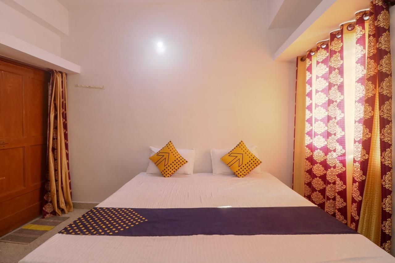 Spot On Hotel Om Kanha Bilāspur Екстериор снимка